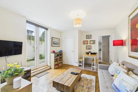 2 bedroom flat for sale, Dickens Road, Broadstairs, CT10