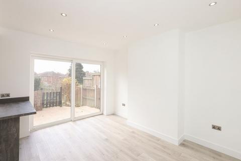 10 Bramley Drive, Sheffield, S13 8TW
