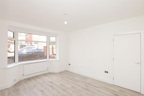 10 Bramley Drive, Sheffield, S13 8TW