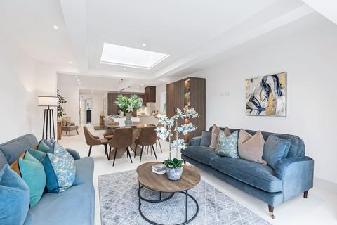 4 Alexandra Road, Hitchin, SG5 1RB