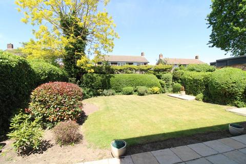 12 Matfield Close, Bromley, BR2 9DY