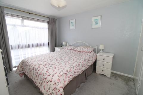 12 Matfield Close, Bromley, BR2 9DY