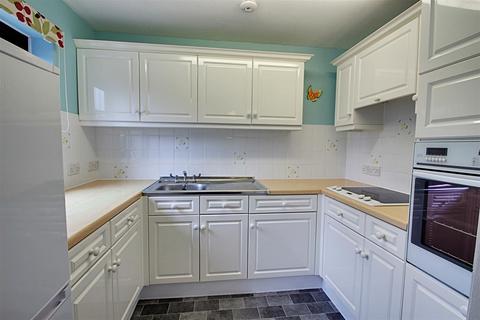 1 bedroom apartment for sale, High Street, Kings Langley