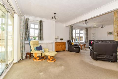 2 bedroom detached bungalow for sale, Orchard Drive, Tonbridge TN10