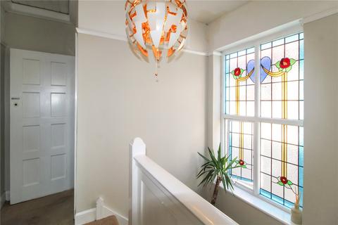 21 Beechmont Gardens, Southend-on-sea, SS2 6RP
