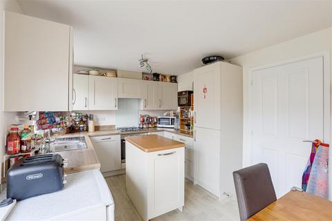 4 bedroom detached house for sale, Ibbinson Court, Gedling NG4