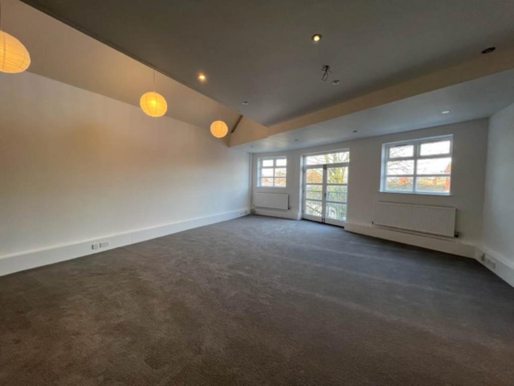 Living room 3
