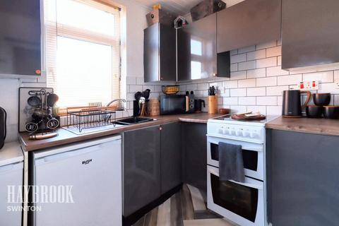 3 bedroom terraced house for sale, Castle Grove Terrace, low Road, Doncaster