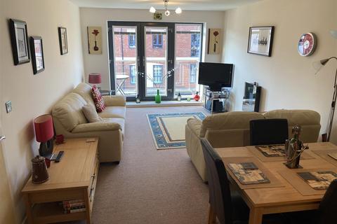 2 bedroom apartment for sale, Waterfall House, Stourport-On-Severn