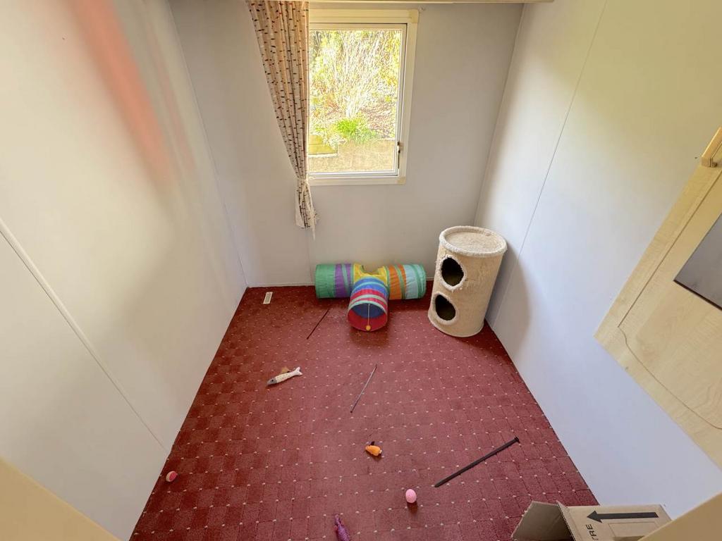 Sg Bedroom