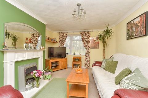 2 bedroom ground floor maisonette for sale, McKenzie Road, Chatham ME5