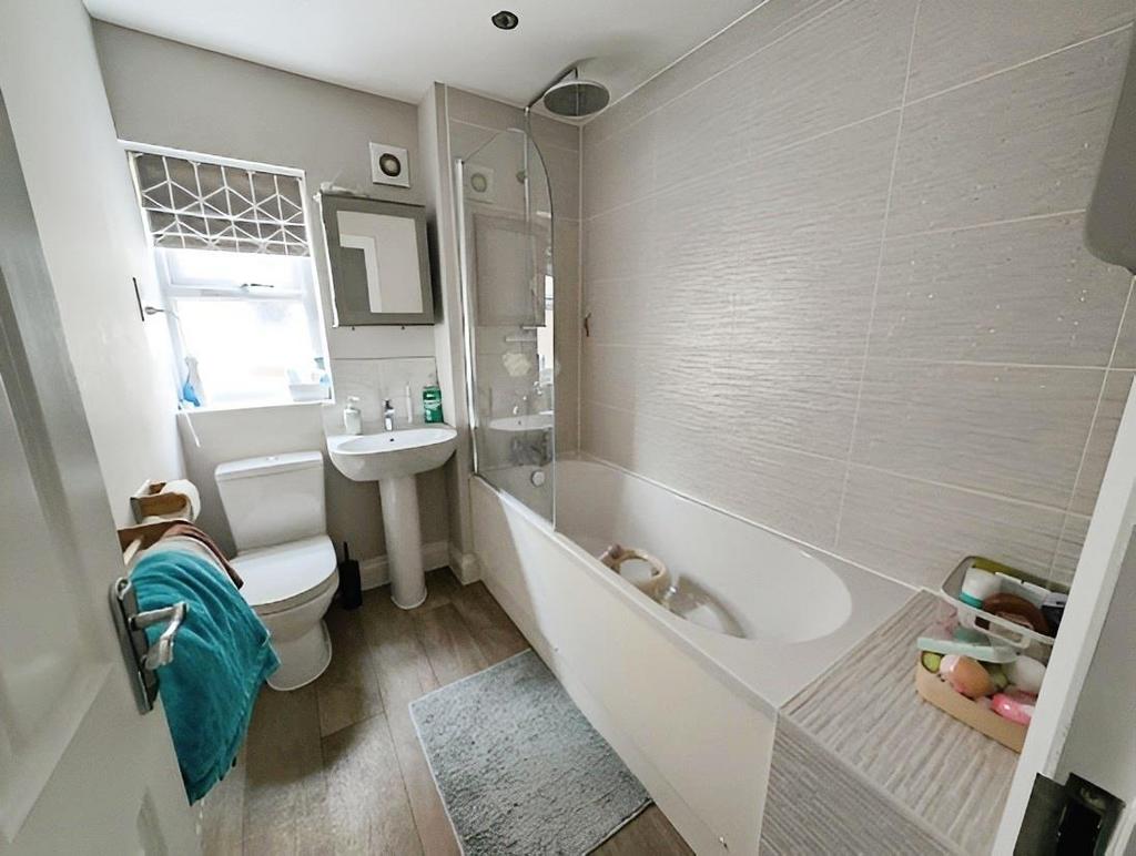 Bath.jpg