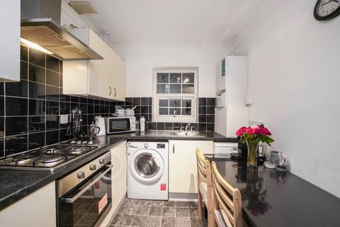 2 bedroom apartment for sale, Nelson House, Western Avenue, Ealing, W5