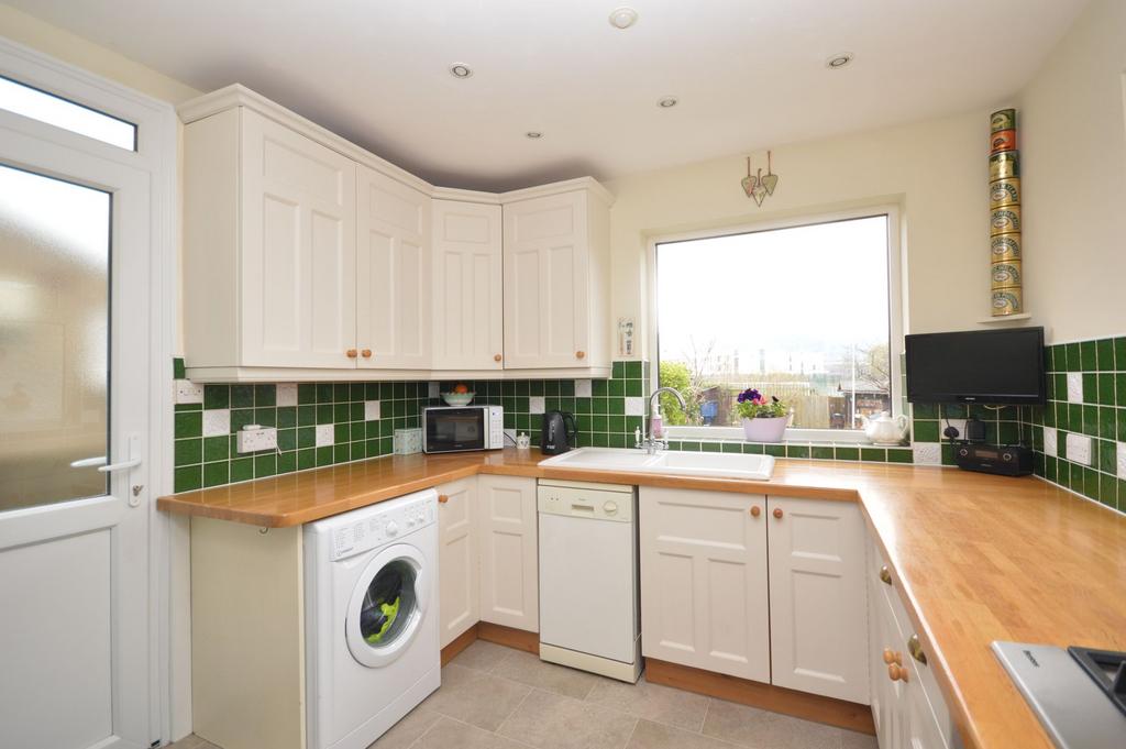 Kitchen / Breakfast Room