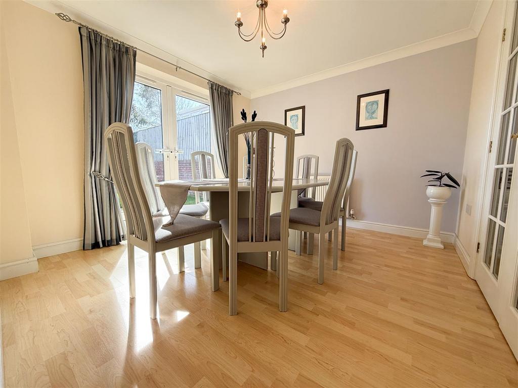 Formal dining room