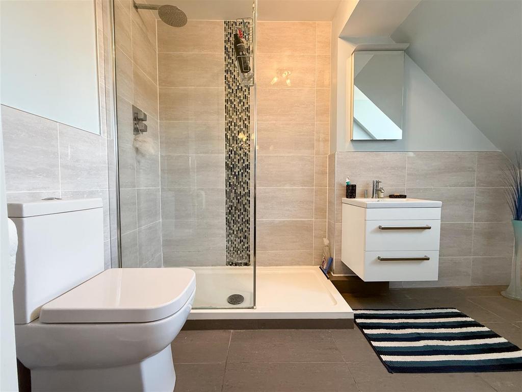 Ensuite shower room