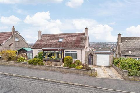 107 Garvock Hill, Dunfermline, KY12 7RW
