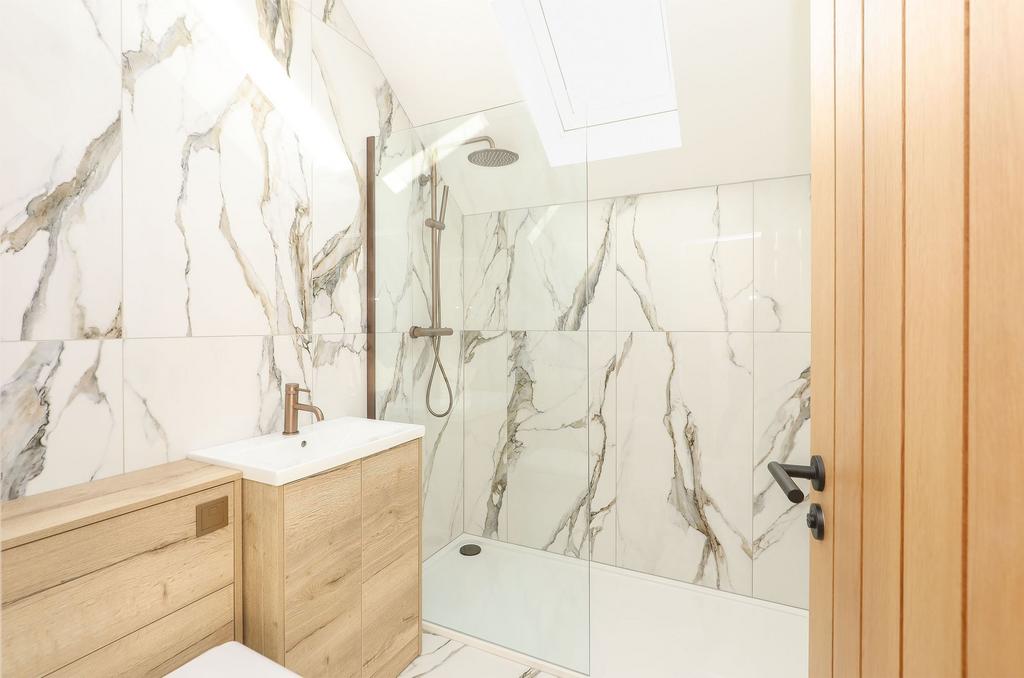 Principal En-Suite Shower Room