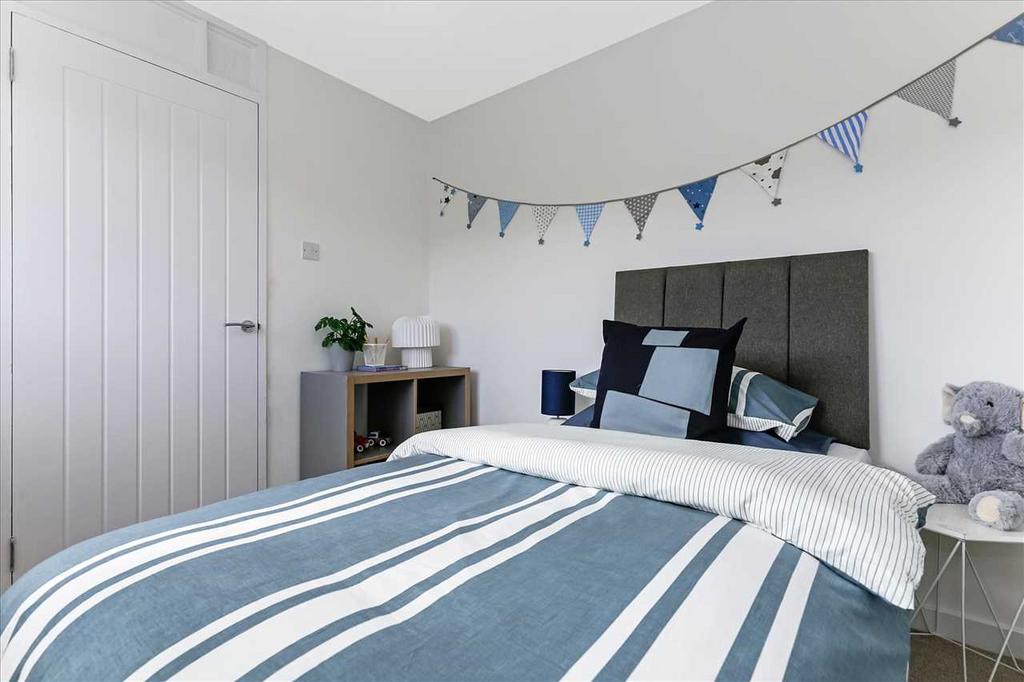 Bedroom Three (2)