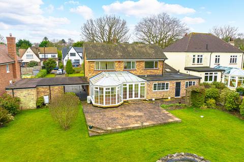 5 bedroom detached house for sale, Hockley SS5