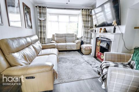 3 bedroom semi-detached house for sale, Acacia Road, Skellow, Doncaster