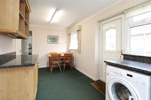 2 bedroom detached bungalow for sale, Heather Bank, Stamford Bridge