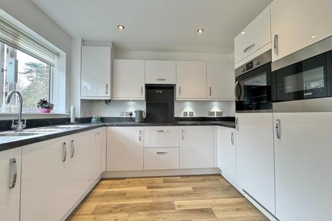 1 bedroom retirement property for sale, Meadow Court, Sarisbury Green