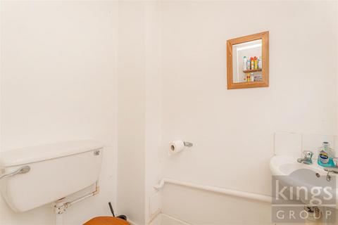 123 Bury Street, London, N9 7JP