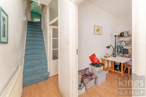 123 Bury Street, London, N9 7JP