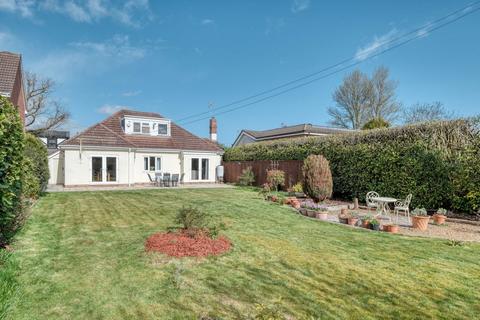 undefined, Station Road, Wythall, B47