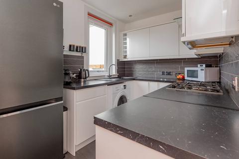 20 Boswall Crescent, Edinburgh, EH5 2EP