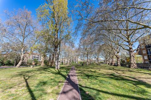 East Street, Elephant and Castle, London, SE17