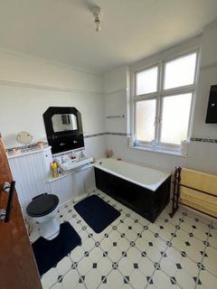 3 bedroom semi-detached house for sale, Quantock Road, Bridgwater TA6