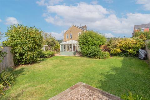 9 Bewley Crescent, Lacock, Chippenham, SN15 2PL