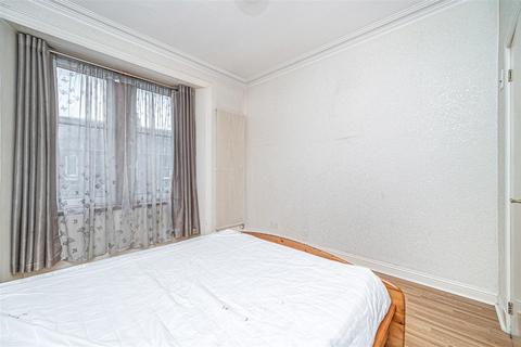 106d Appin Crescent, Dunfermline, KY12 7QS