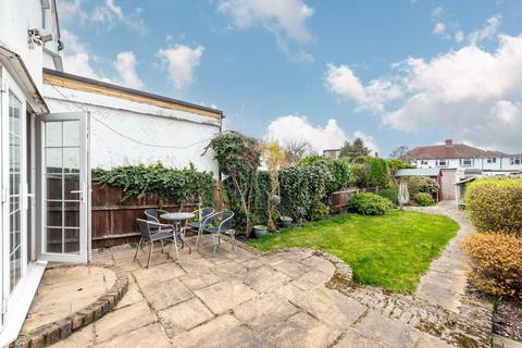 30 Cranmer Close, Morden, SM4 4SU