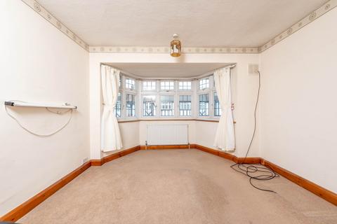 30 Cranmer Close, Morden, SM4 4SU
