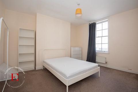 1 bedroom flat to rent, Regent Street, Leamington Spa, CV32