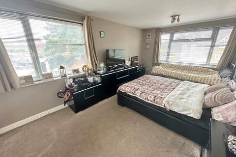 1 Firs Avenue, Windsor, SL4 4BL