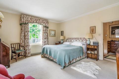 28 Causeway, Horsham, RH12 1HE