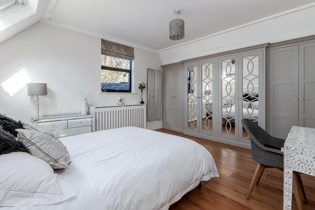 Principal Bedroom