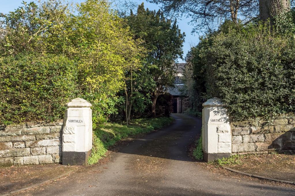 Northlea Entrance