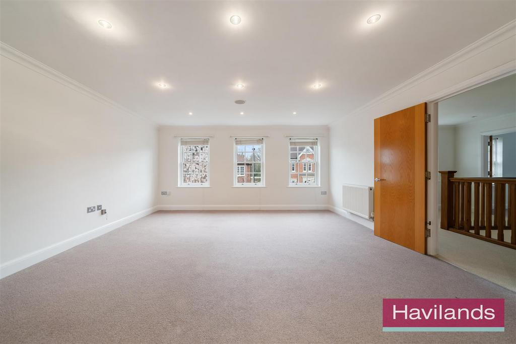 Downes Court-6.jpg