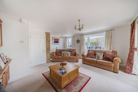 undefined, Cheltenham Road, Broadway, WR12