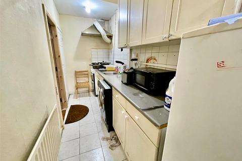 2 bedroom terraced house for sale, Watmough Street, Bradford, West Yorkshire, BD7