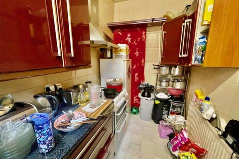 2 bedroom terraced house for sale, Marshfield Street, Bradford, West Yorkshire, BD5