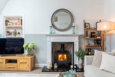 8b Kirk Ports, North Berwick, EH39 4HL