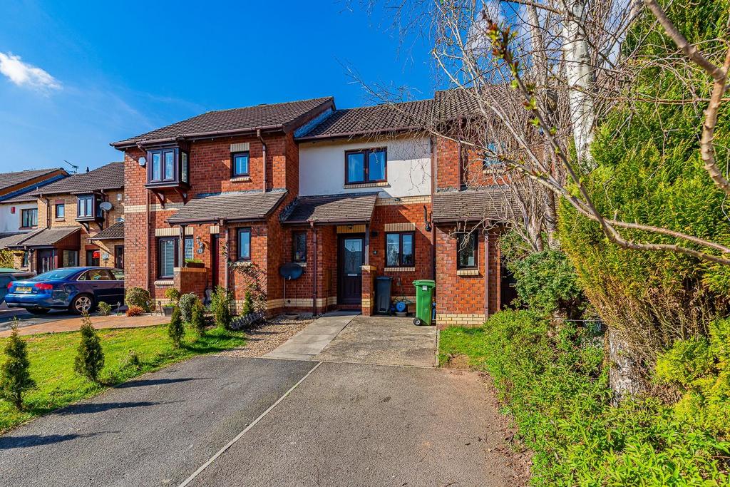 Clos Y Gwalch Cardiff CF14 2 Bed Terraced House For Sale 260 000 clos-y-gwalch-cardiff-cf14-2-bed-terraced-house-for-sale-260-000