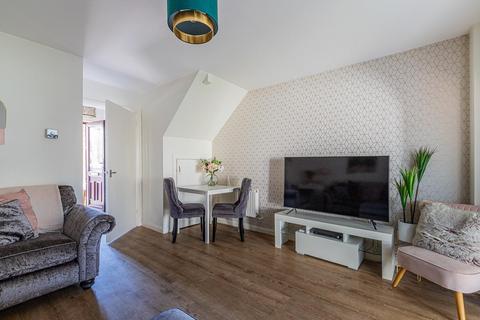 15 Clos Y Gwalch, Cardiff, CF14 9JH