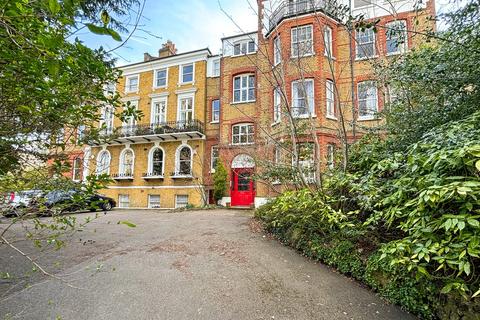 2 bedroom flat for sale, London Road, Forest Hill , London, SE23